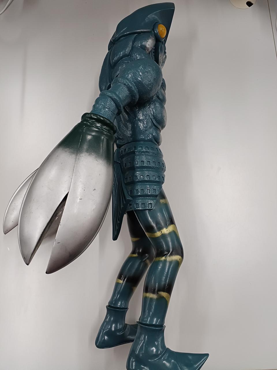 BANDAI Big Soft Vinyl Baltan Alien - BANDAI Banzai Hobby
