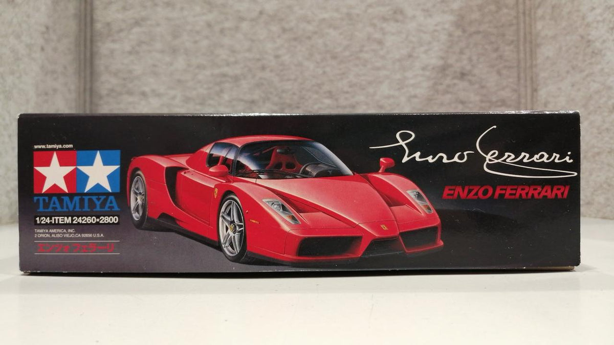 TAMIYA 1/24 Sports Car Series Enzo Ferrari