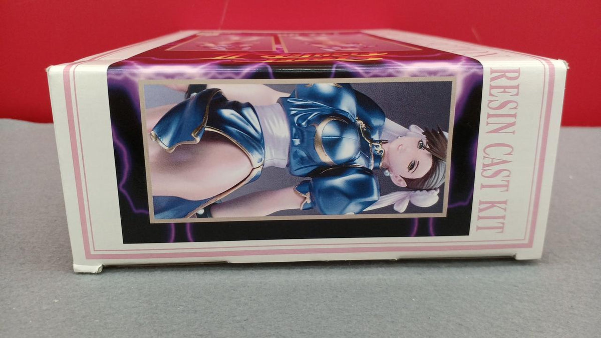 Kurusima Manufacturing Street Fighter II 1/8 Chun-Li Resin Cast - Banzai Thrifting | BanzaiHobby