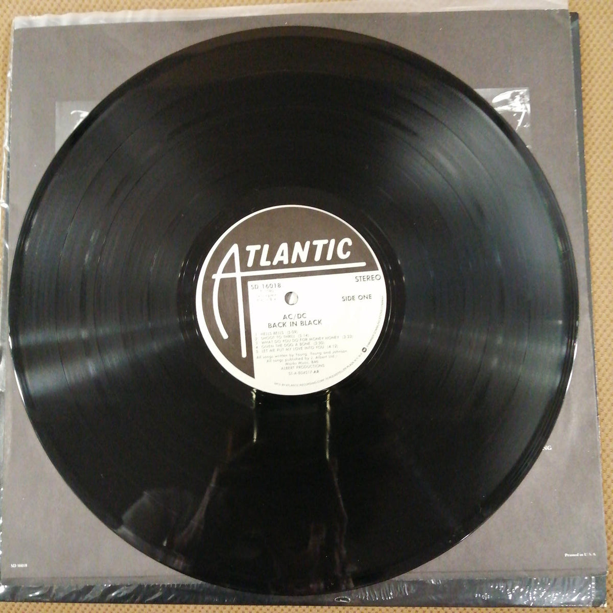 ATLANTIC AC/DC ? BACK IN BLACK SD 16018
