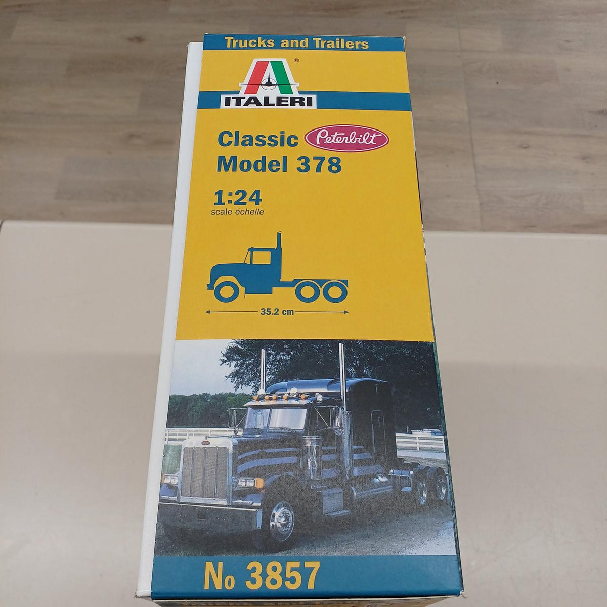 Italeri Plastic Model Peterbilt 378 Long Hourer Tractor Head