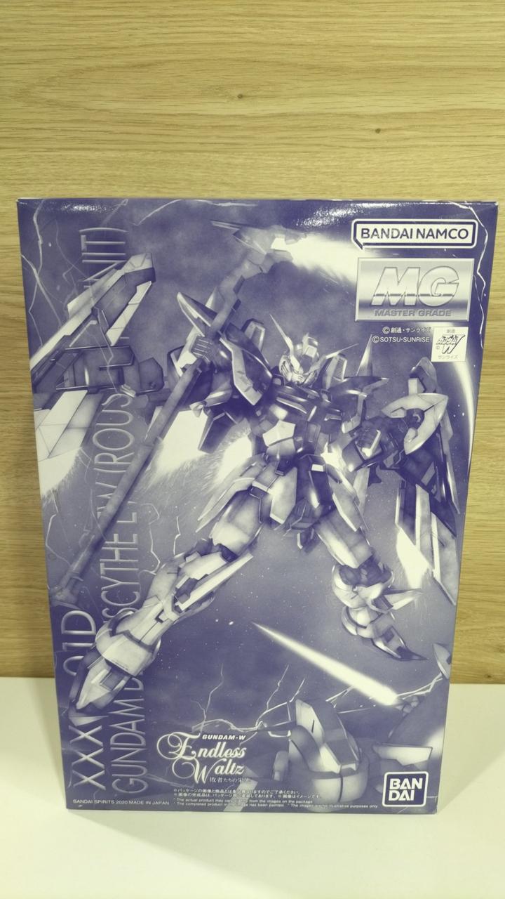 BANDAI New Mobile Report Gundam W ENDLESS WALTZ 1/100 MG XXXG-01D Gundam Deathscythe EW
