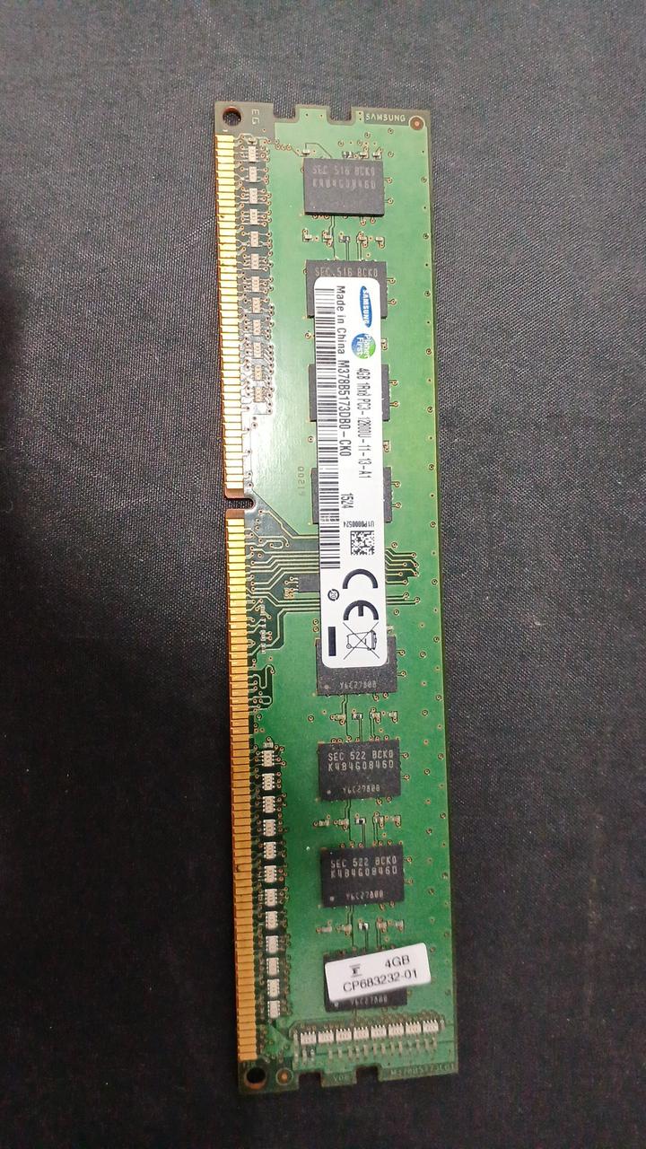- DDR3 Memory 12800U 4GB 8-Module DDR3-12800U