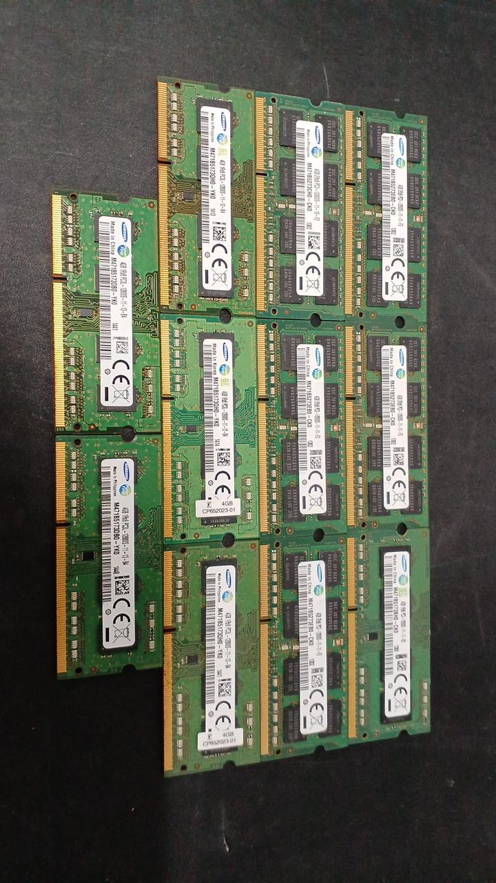 SAMSUNG DDR3 Laptop Memory 4GB 11 Discs DDR3 PC3L-12800S