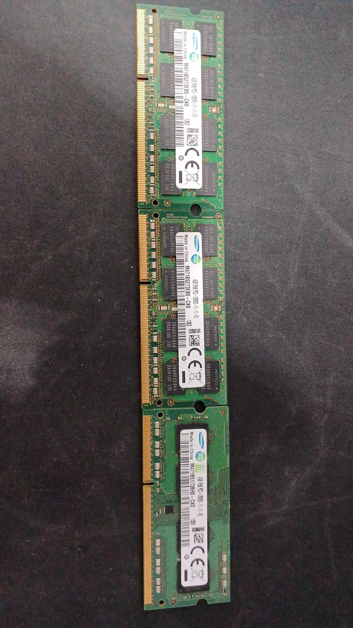SAMSUNG DDR3 Laptop Memory 4GB 11 Discs DDR3 PC3L-12800S