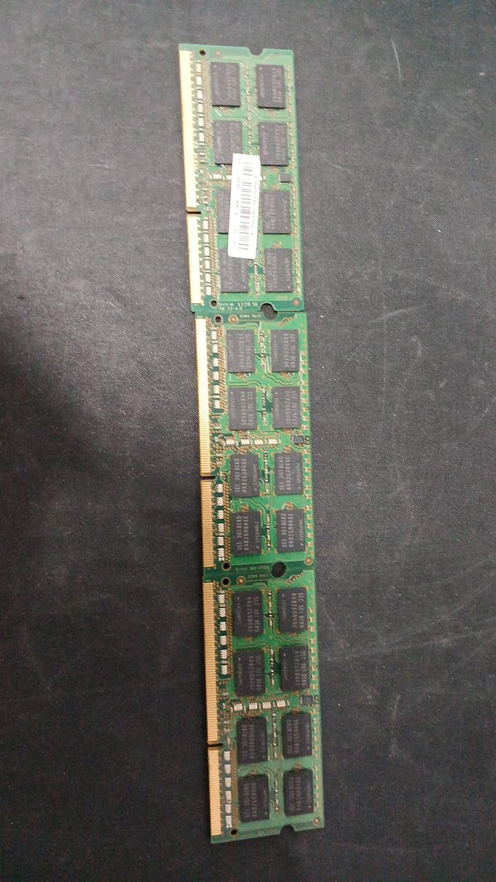 SAMSUNG DDR3 Laptop Memory 4GB 11 Discs DDR3 PC3L-12800S