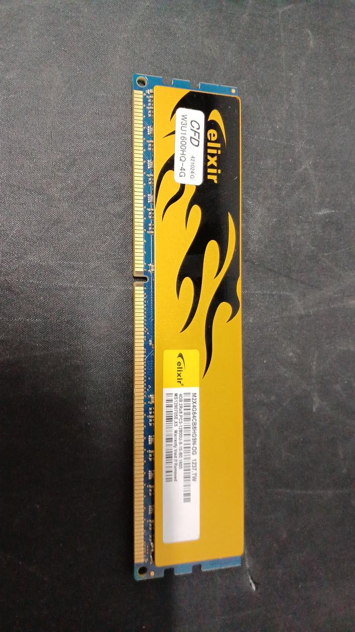 CFD DDR3 Memory 4GB 6-disc set W3U1600HQ-4G