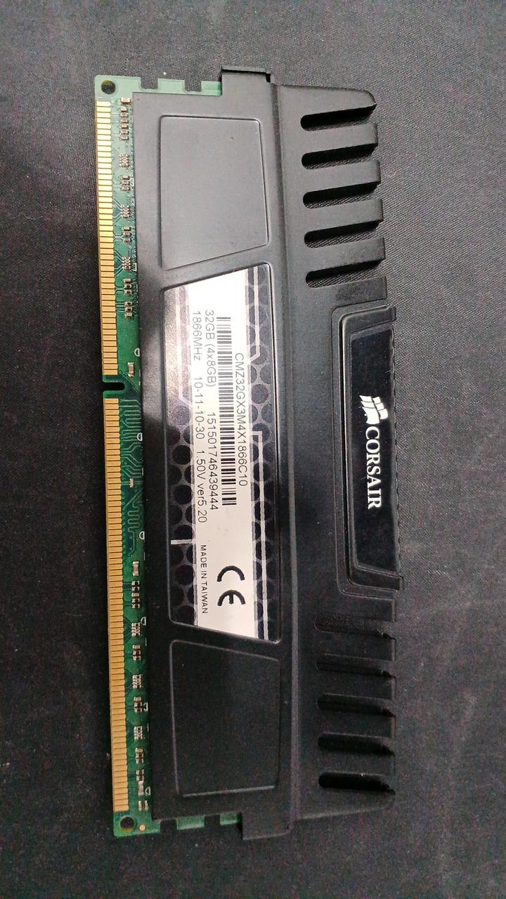 CORSAIR DDR3 Memory 32GB (8*4) CMZ32GX3M4X1866C10