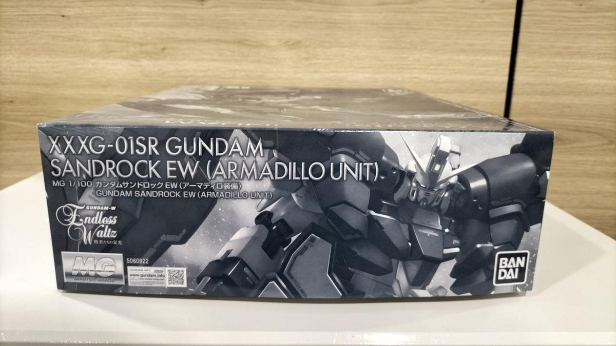 BANDAI New Mobile Report Gundam W ENDLESS WALTZ 1/100 MG XXXG-01SR Gundam Sandrock E
