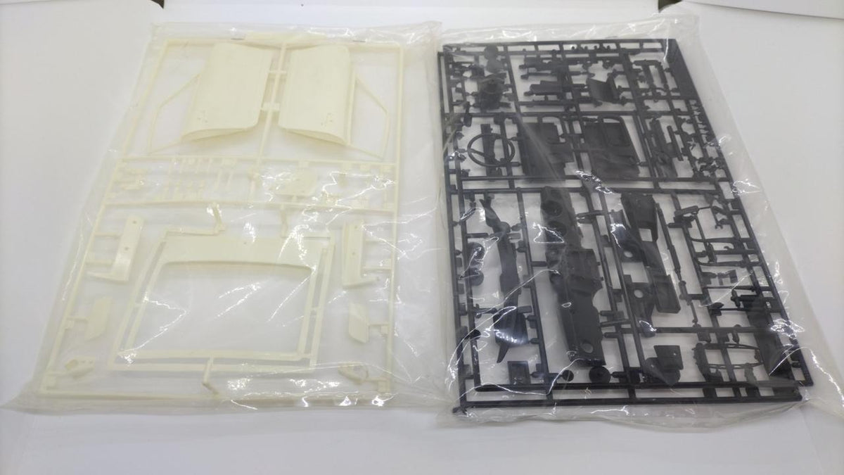 TAMIYA Fairlady 240ZG Retail Type / Unopened Inner Bag