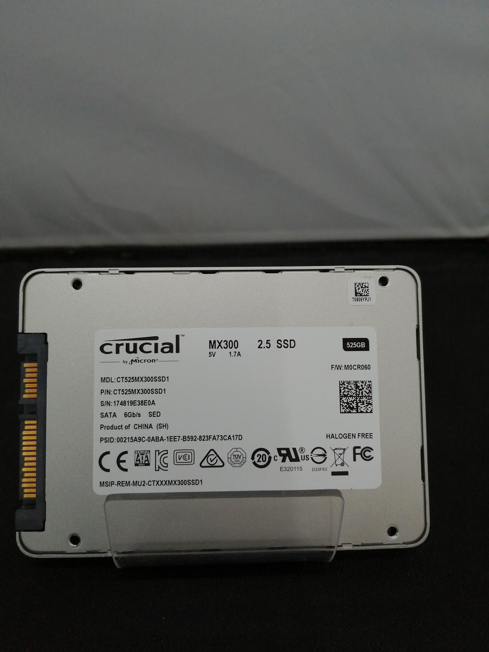 CRUCIAL SSD 2.5-inch (525GB) CT525MX300SSD1