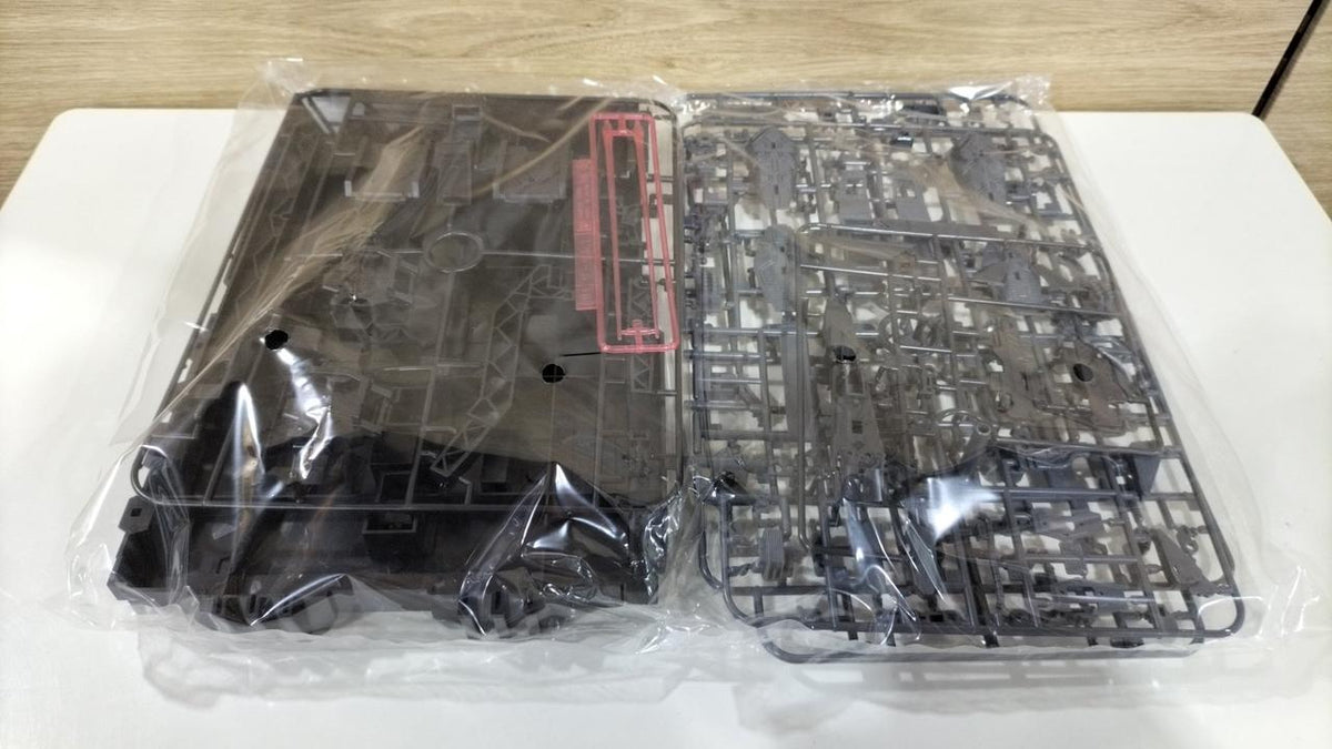 BANDAI MG 1/100 Zeta Gundam Unit 3 P2 Type