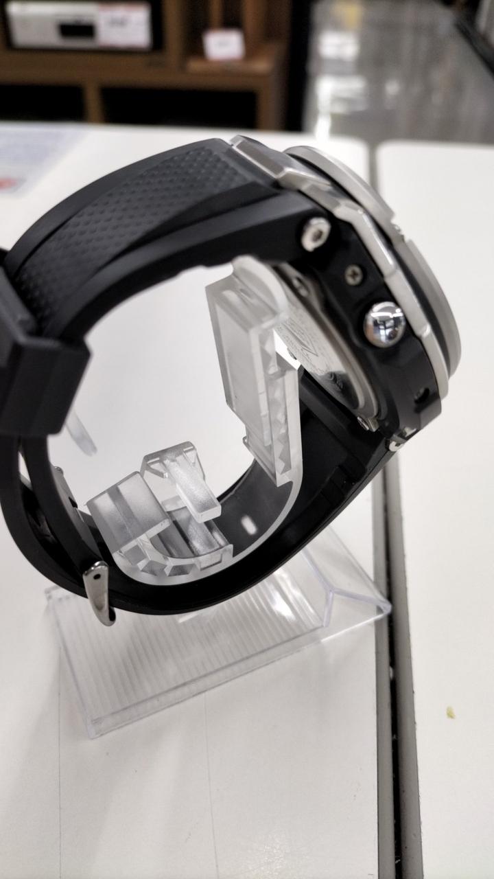 CASIO G-SHOCK GST-W110-1AJF