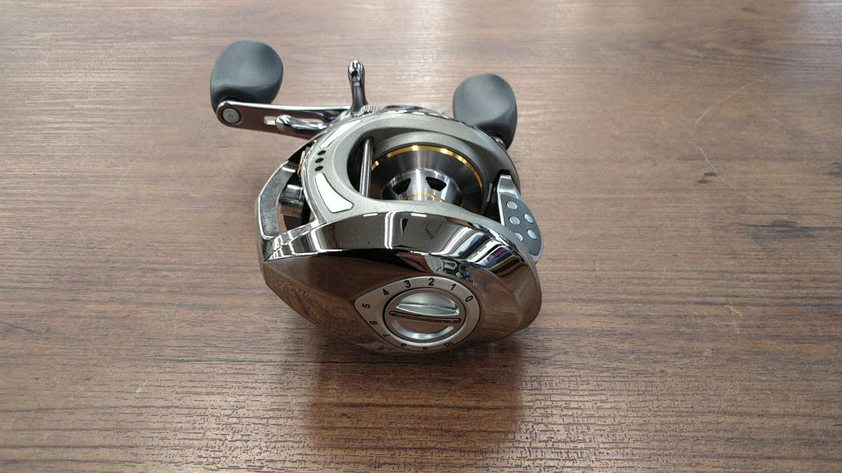 PFLUGER Baitcasting Reels PATRIARCH71LP