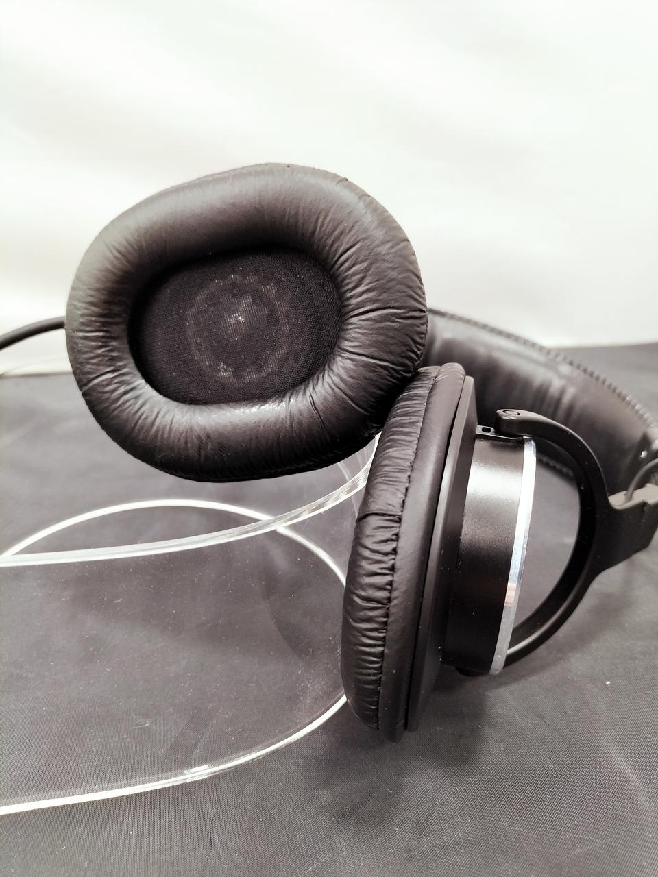 SONY Closed-back studio monitor headphones MDR-CD900ST | BanzaiHobby