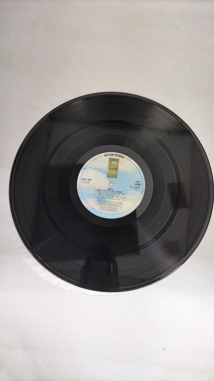 Warner Pioneer LP Record Greatest Hits 2 / Eagles