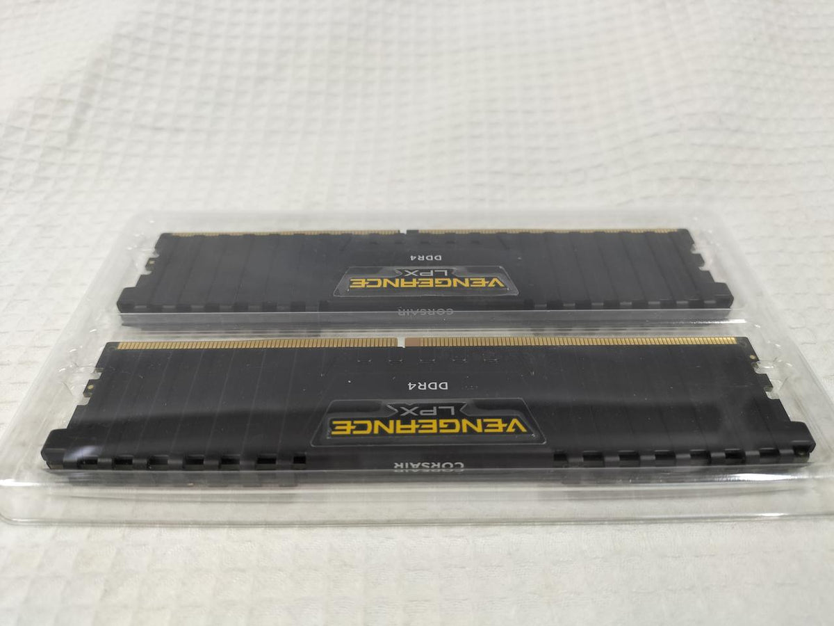 VENGEANCE DDR4 8GBX2 CMK16GX4M2A2666C16