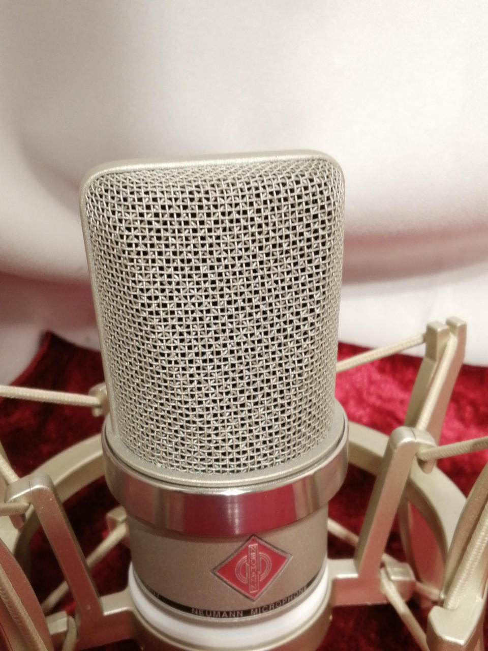 NEUMANN Condenser Microphone TLM102