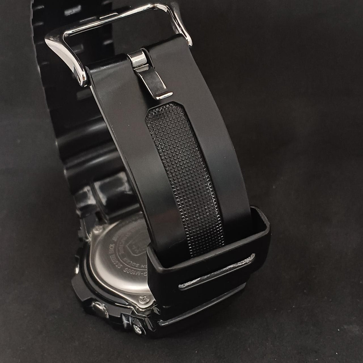 CASIO G-SHOCK AWG-M100SB