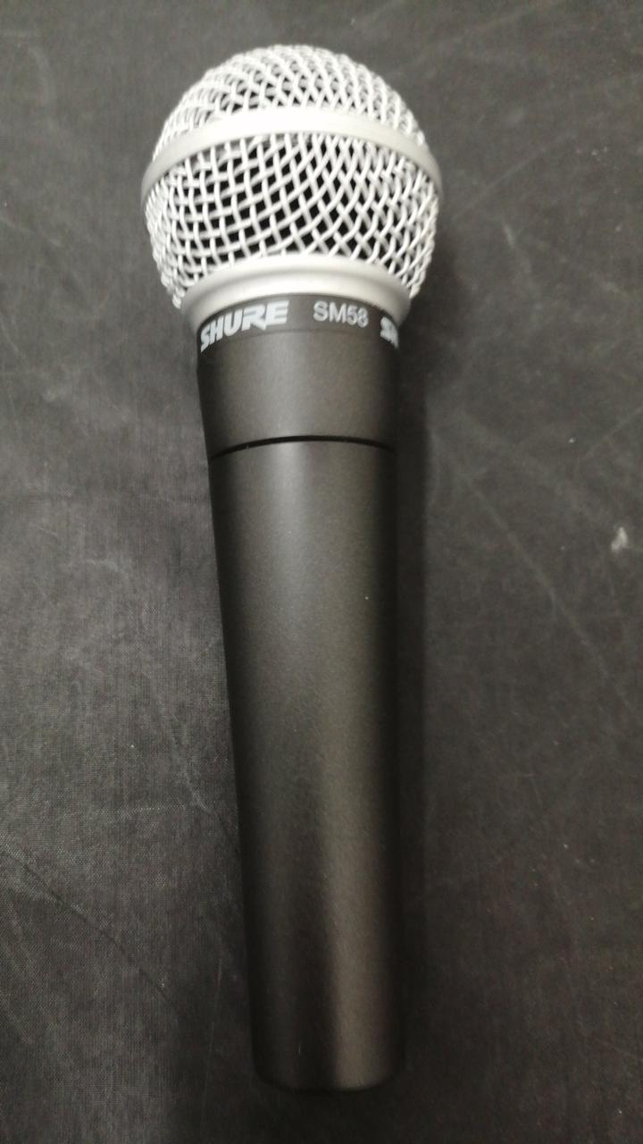 SHURE Dynamic Microphone SM58