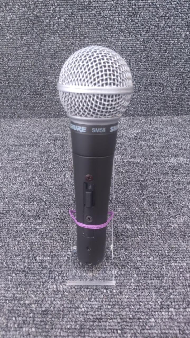 SHURE Dynamic Microphone SM58