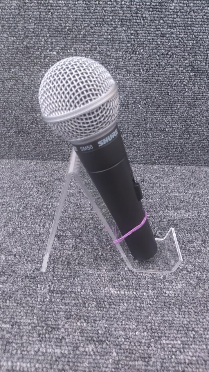 SHURE Dynamic Microphone SM58