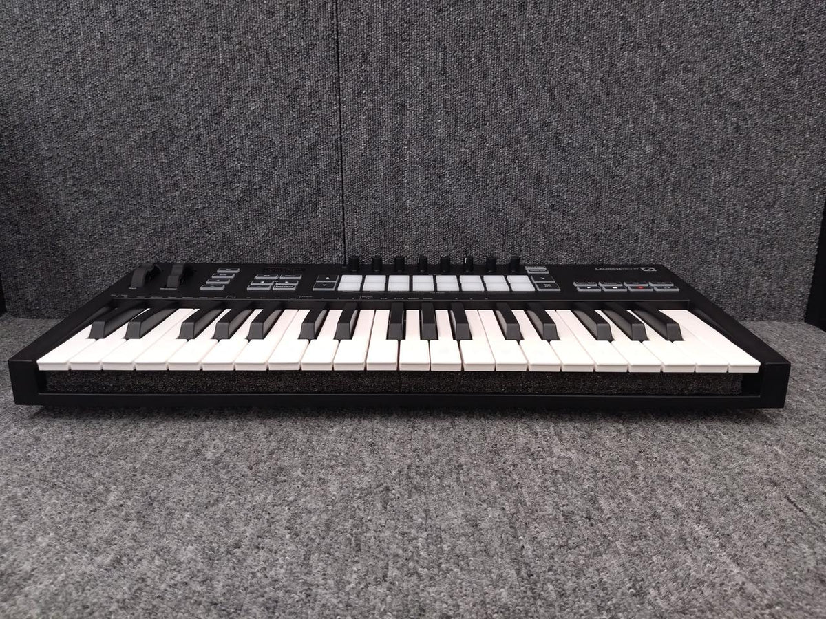 NOVATION MIDI Keyboard LAUNCHKEY37