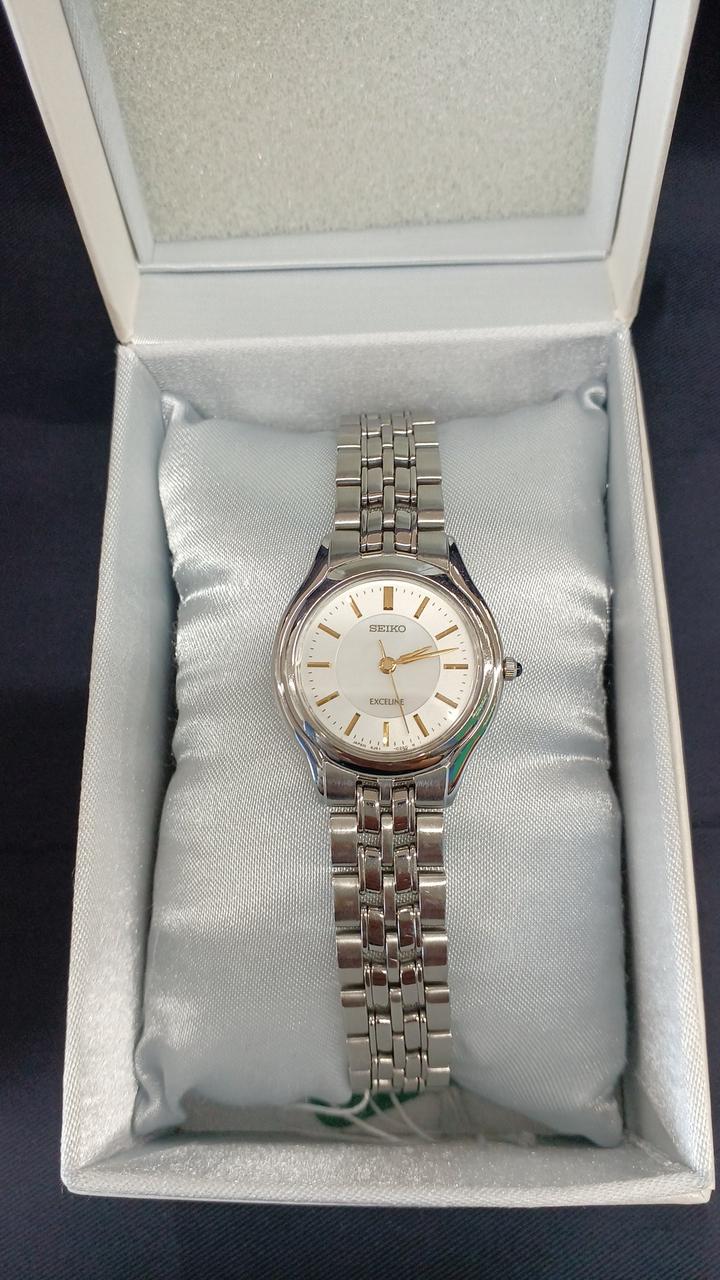 SEIKO Wristwatches SWDL099