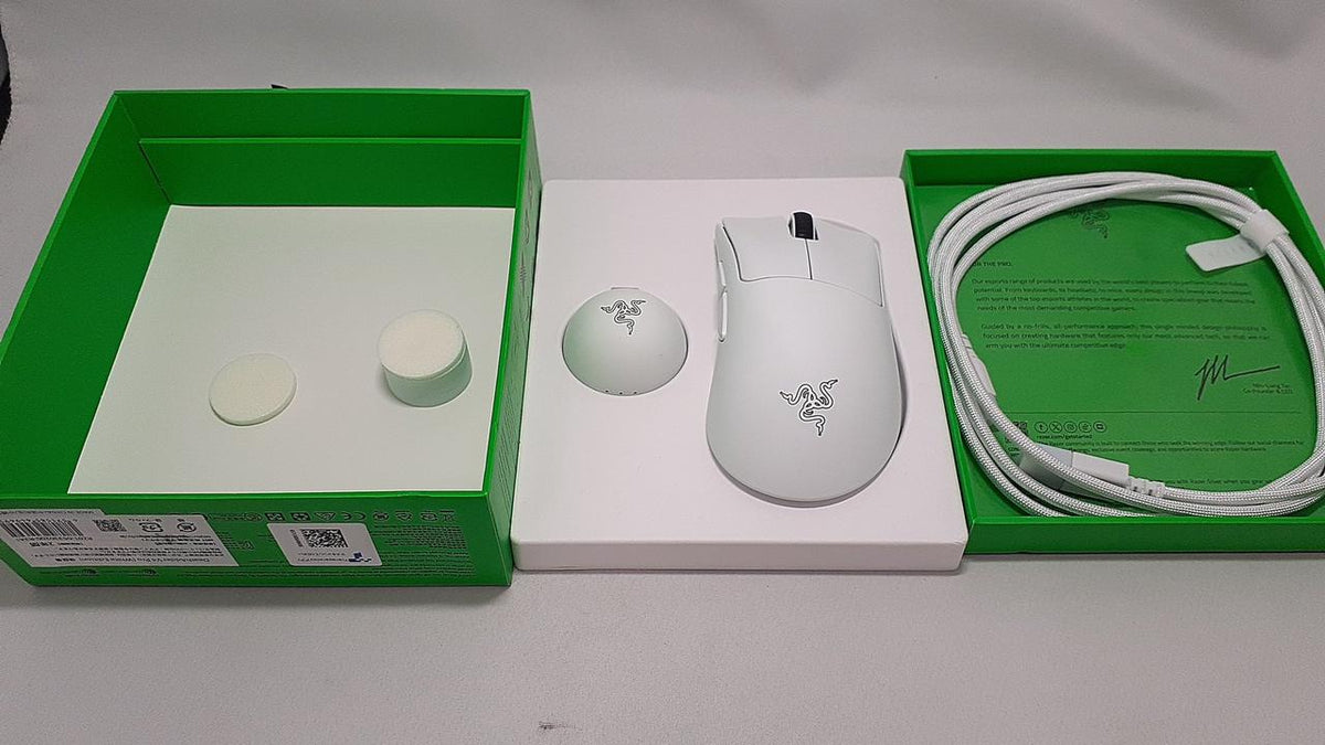 RAZER Gaming Mouse DEATHADDER V4 PRO