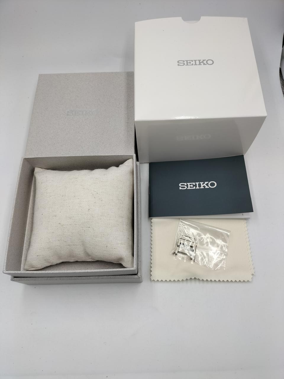 SEIKO Solar Radio-Controlled Wristwatch 7B72-0AF0