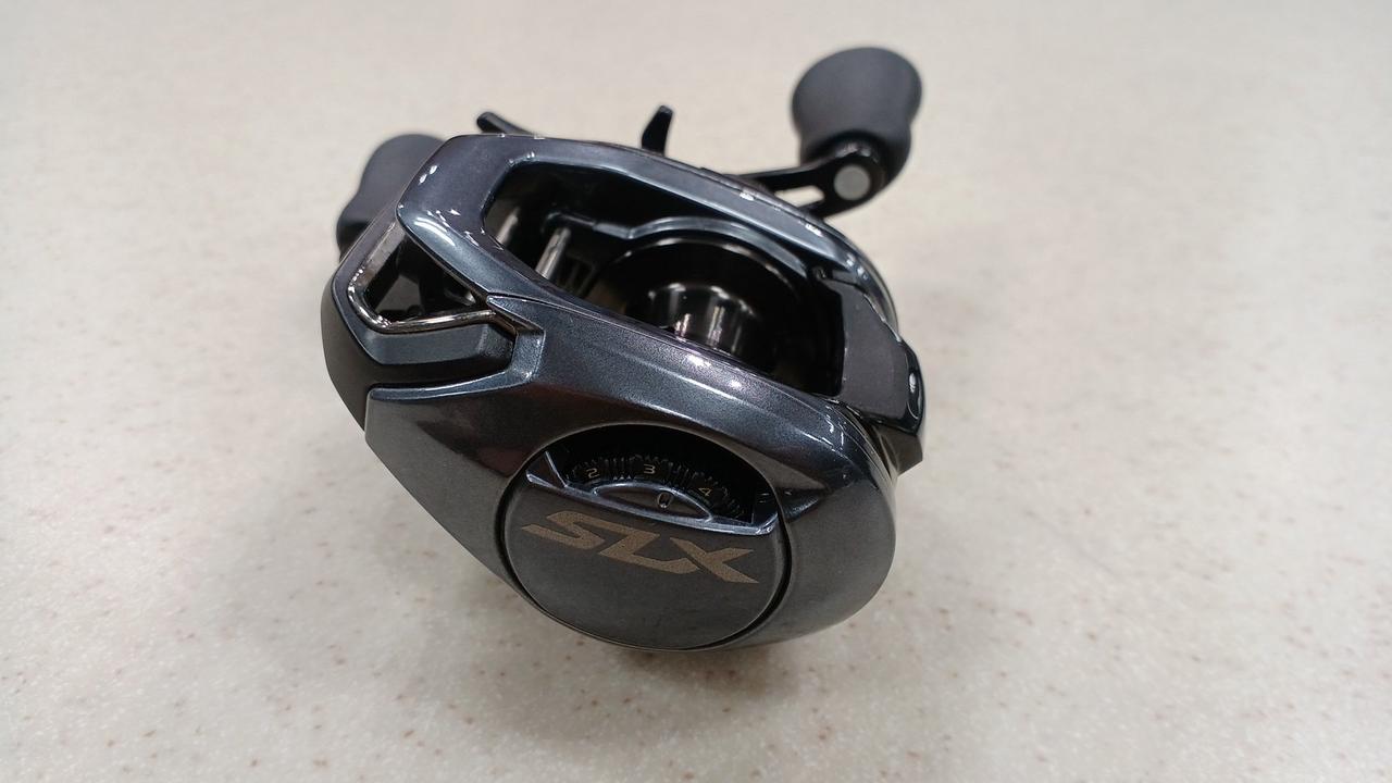 SHIMANO Baitcasting Reel 24SLX 70XG 046994 | BanzaiHobby