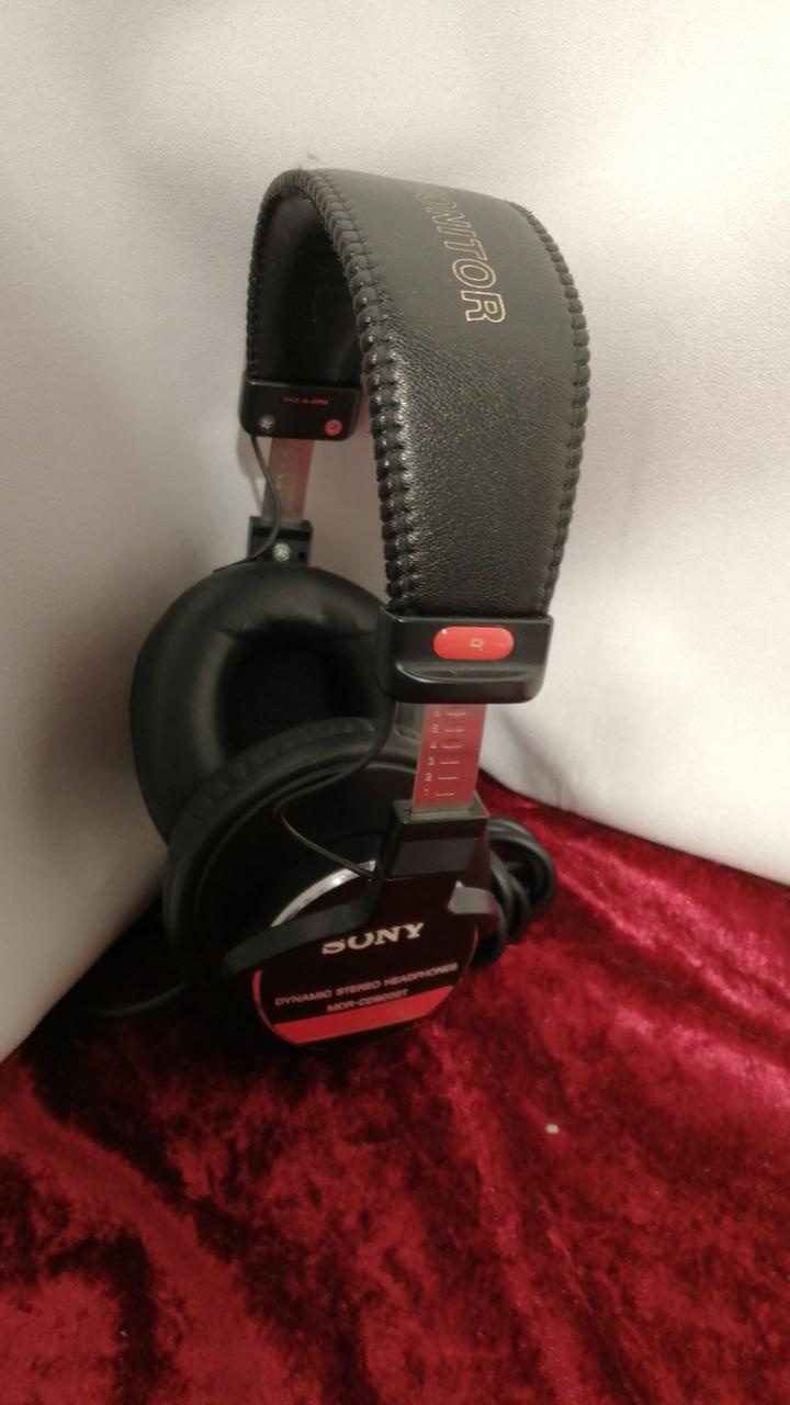 SONY Monitor Headphones MDR-CD900ST