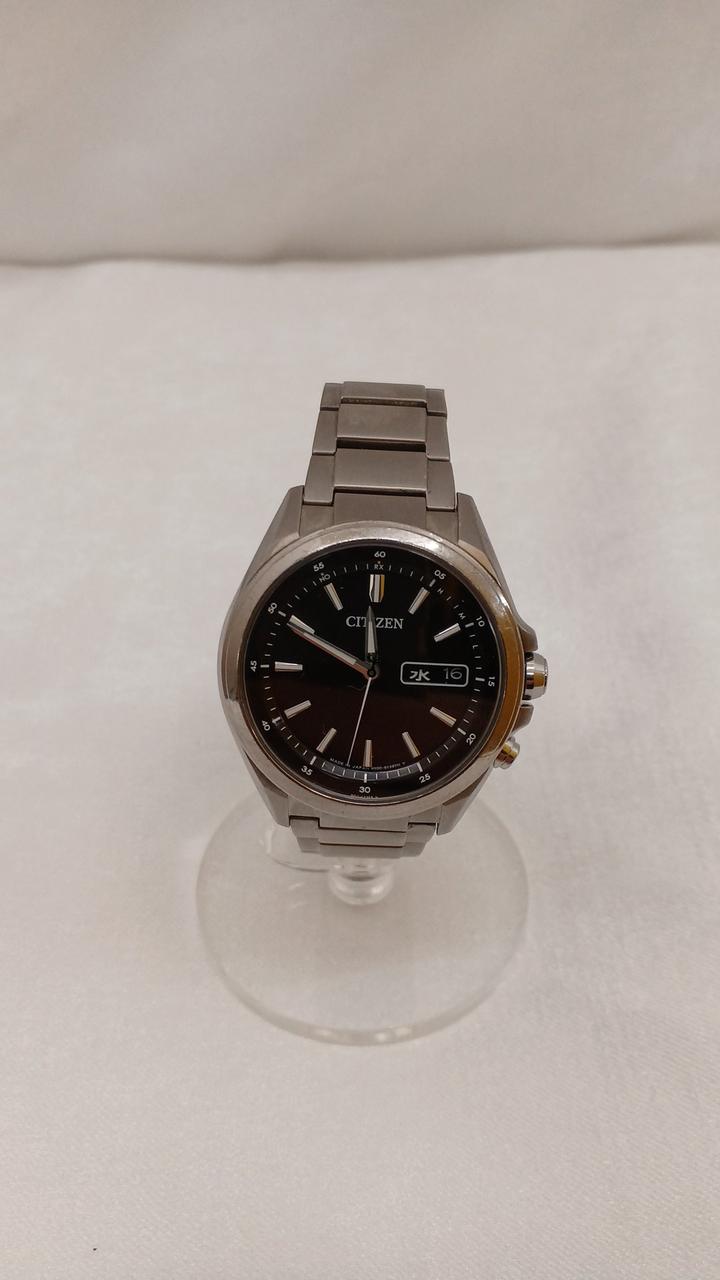 CITIZEN Eco-Drive H100-S098335