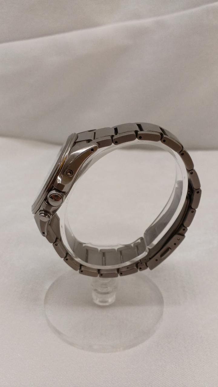 CITIZEN Eco-Drive H100-S098335