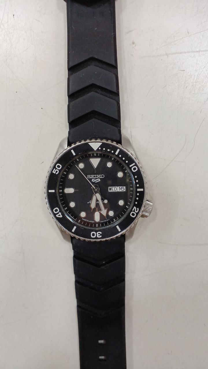 SEIKO Sports Automatic 4R36-07G0