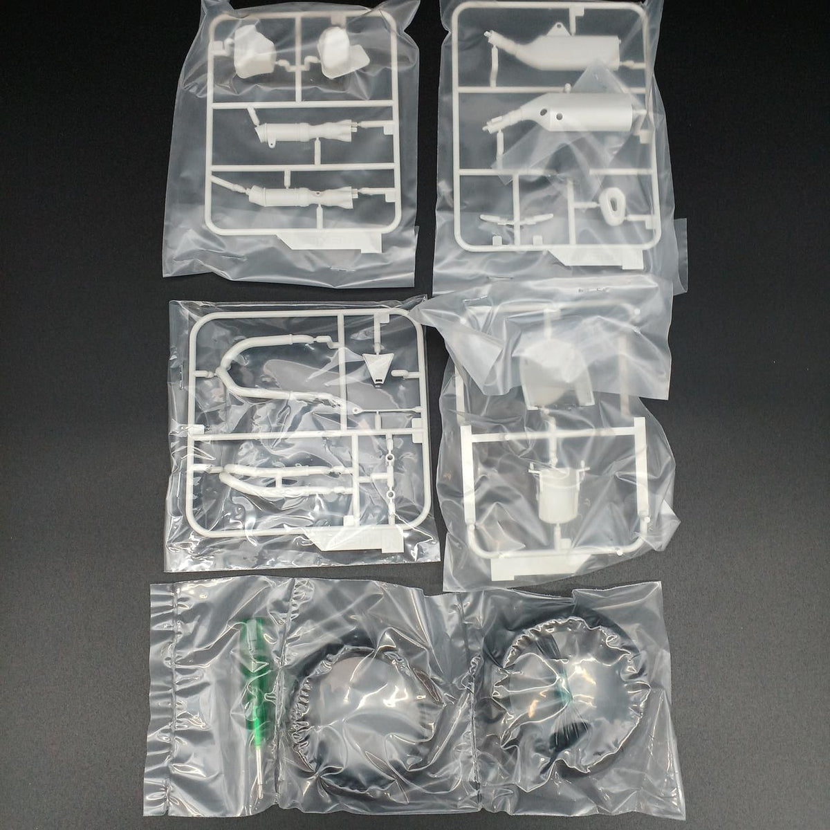 MENG 1/9 Scale Bike KAWASAKI NINJA ZX-10R