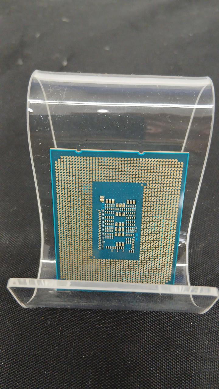 INTEL Desktop CPU: Intel Core i5 12400