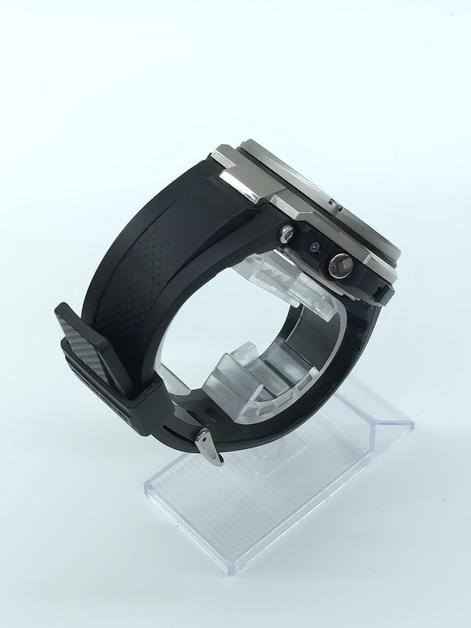CASIO G-SHOCK GST-W110