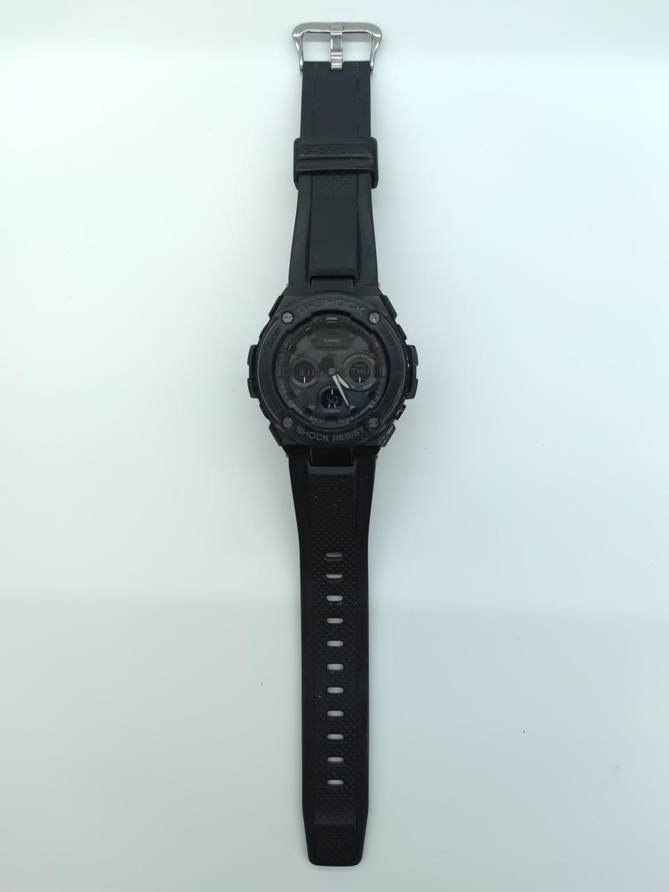 CASIO G-SHOCK GST-W300