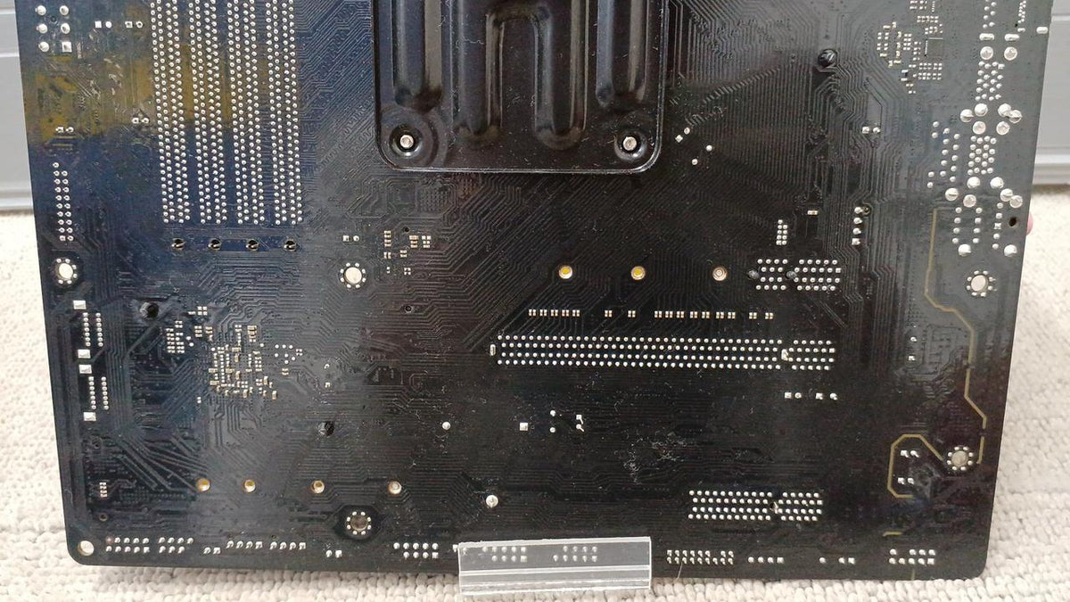 ASROCK Motherboard: B450M PRO4
