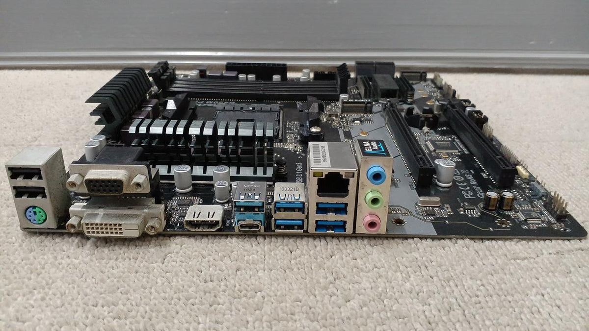 ASROCK Motherboard: B450M PRO4