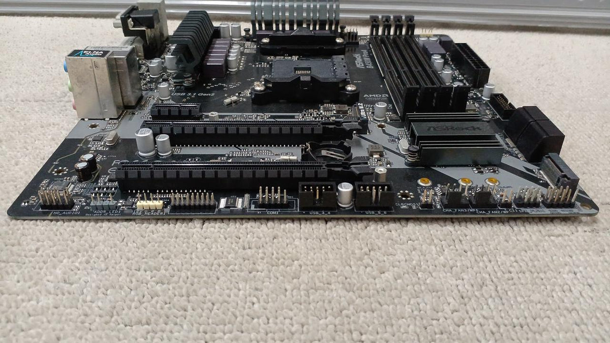 ASROCK Motherboard: B450M PRO4