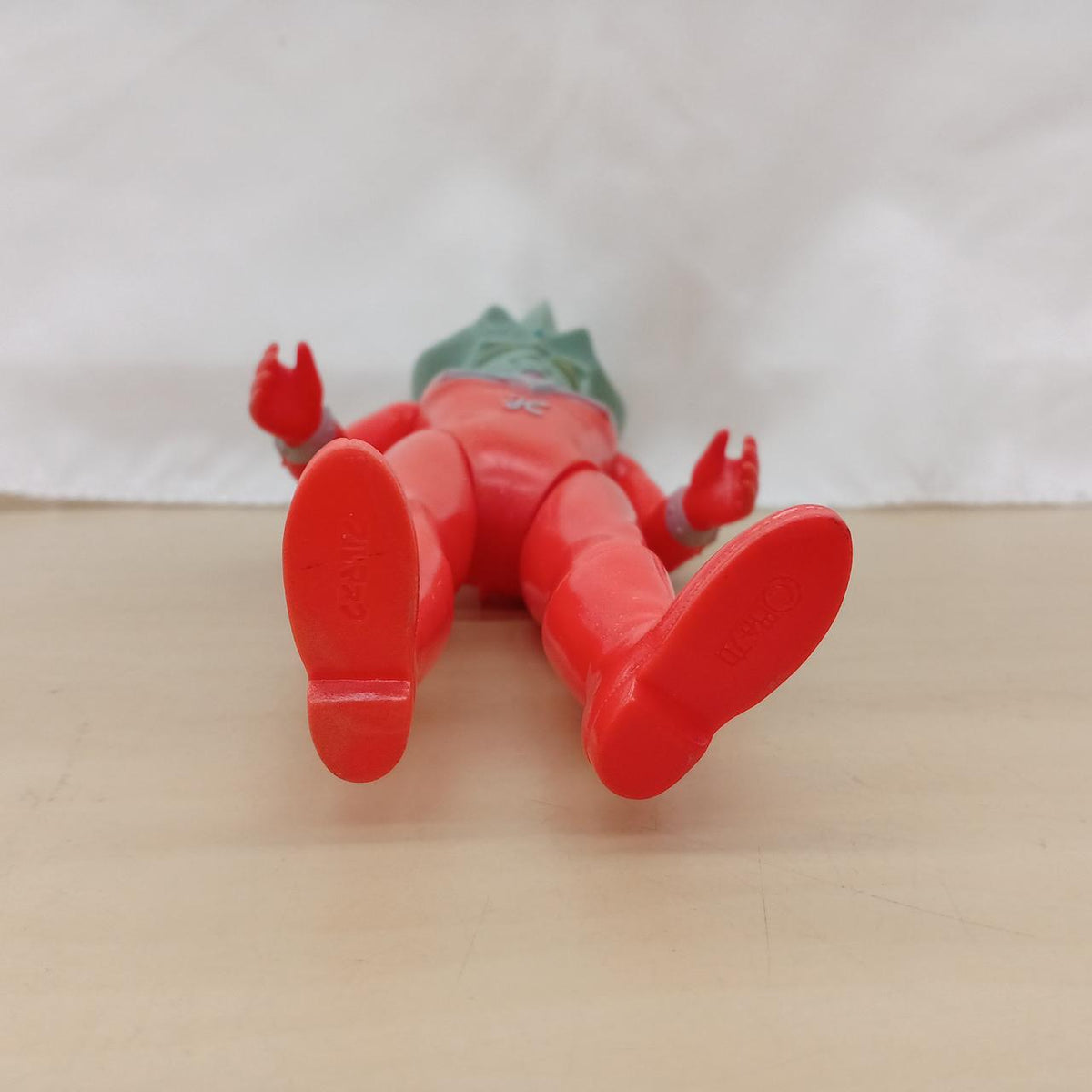 Burmak Special Investigation Sofubi Ultraman Leo