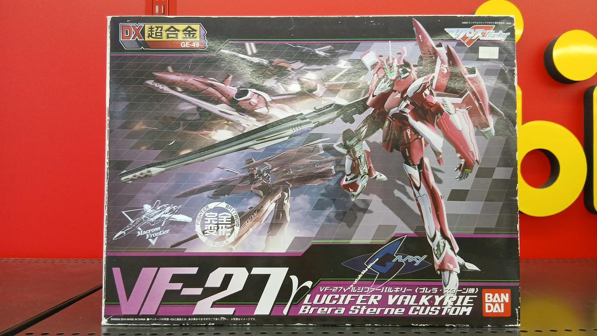 BANDAI DX Chogokin Lucifer Valkyrie〈Brera Stern's Unit〉