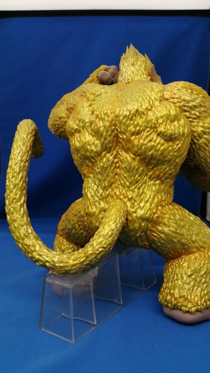 BANDAI Figure: Golden Ape Goku 'Ichiban Kuji Dragon Ball VS Omnibus Ultimate'