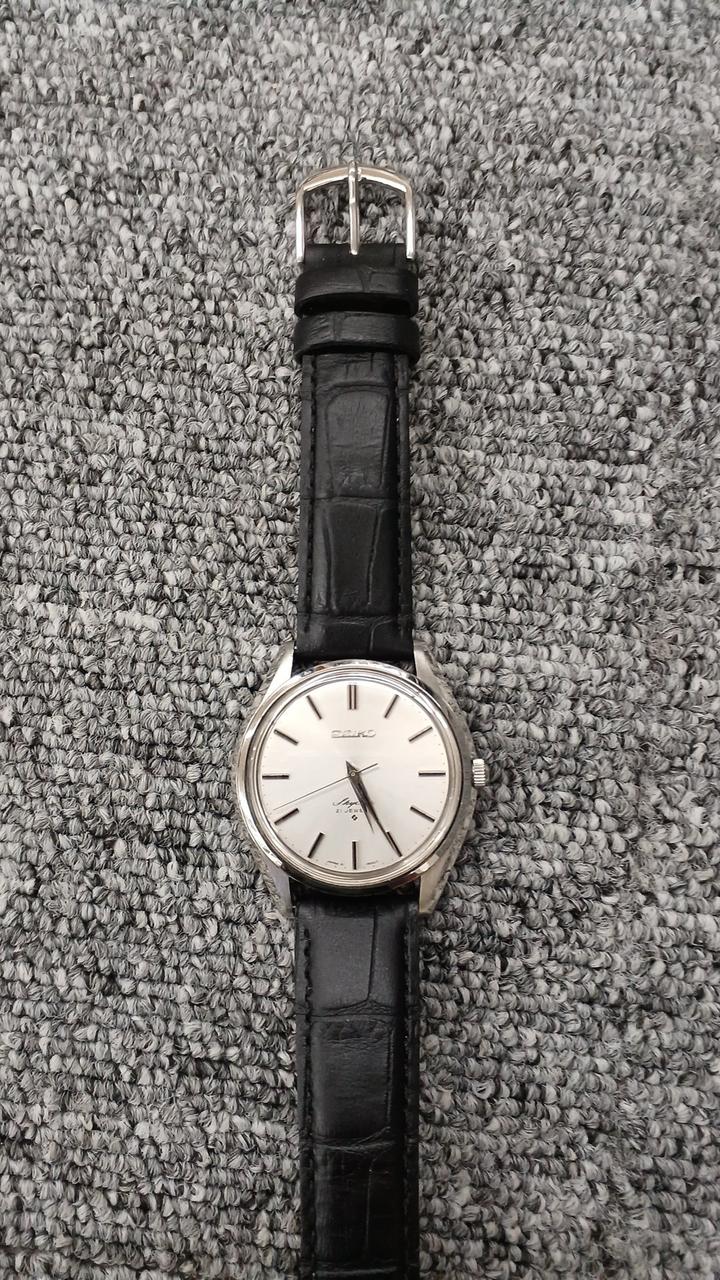 SEIKO Manual Wind Wristwatch 6100-8000
