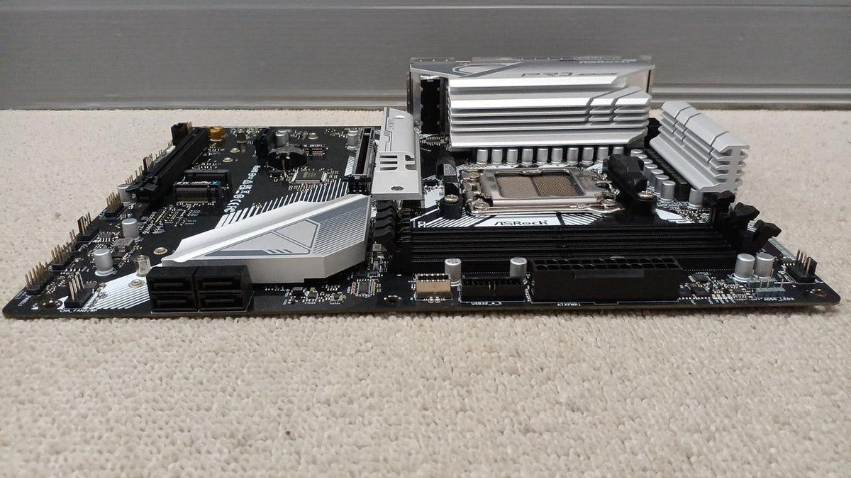 ASROCK Motherboard B650 PRO RS