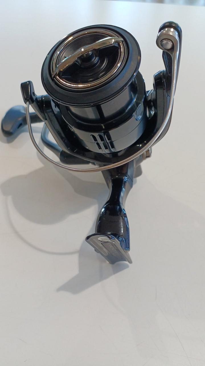 SHIMANO Spinning Reel 24EXSENCE BB 4000MHG