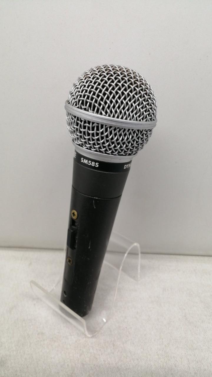 SHURE Dynamic Microphone SM58SE
