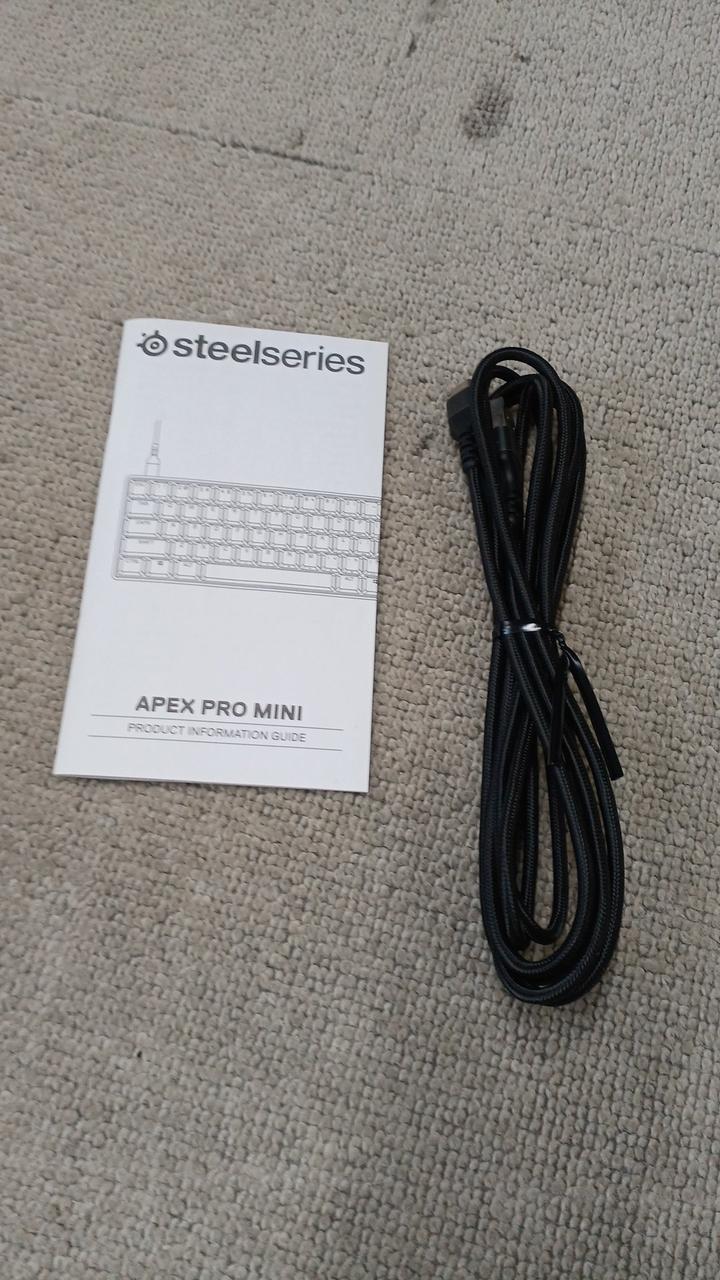 STEELSERIES Gaming Keyboard APEX PRO MINI